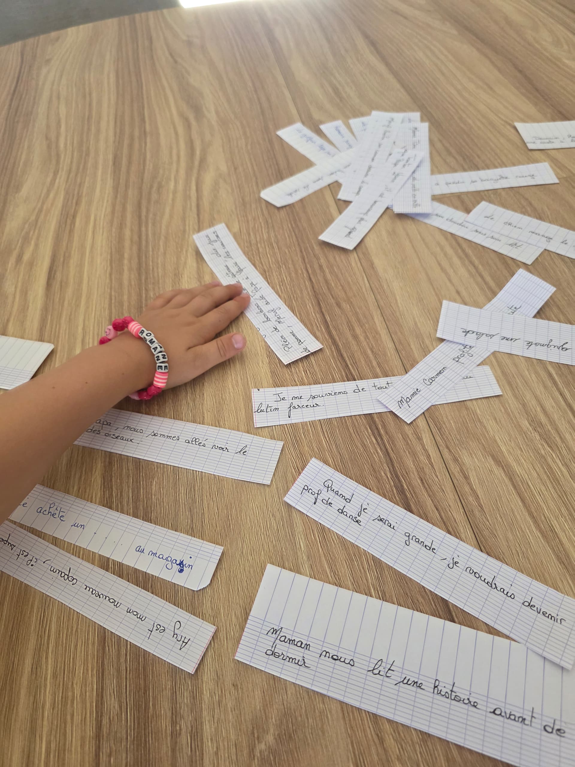 The sentences with Romane's crossed-out words